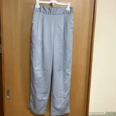 GU レディース パンツ　光沢素材　Mサイズ　裾スリット