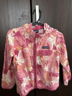 patagonia フード付きジャケット 5T ピンク系
