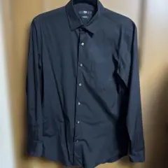 UNIQLO ブラック スリムフィットシャツ M