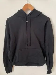 NIKE/ フード付きトレーナー スウェット　ランニングウェア　ジムウェア