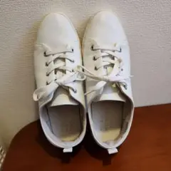 MARGARET HOWELL ideaホワイトスニーカー