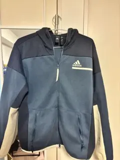 adidas フルジップパーカー ネイビー系のサムネイル