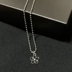 フラワーモチーフ ペンダント シルバー ネックレス 調節可能 花柄