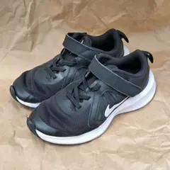 19.5cm NIKE（ナイキ）状態よし DOWNSHIFTER 10 PSV