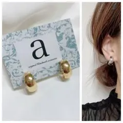 2358-1 ゴールド☺︎半円フープのイヤリング☺︎