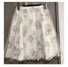 お値下げCECIL McBEE チュールスカート　フラワースカート　花柄スカート