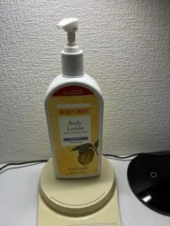 Burt's Bees Body Lotion 340gのサムネイル