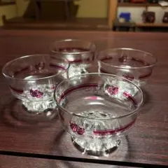 イチゴ柄 デザート椀 昭和レトロ サンデーカップ 4個セットのサムネイル