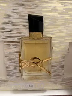 イヴ・サンローラン リブレ オーデパルファム50ml