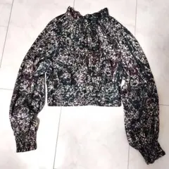 ZARA　後ボータイブラウス