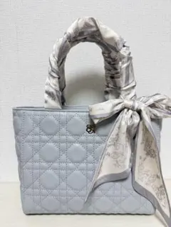 NICE CLAUPキルティングハンドバッグ スカーフ付き