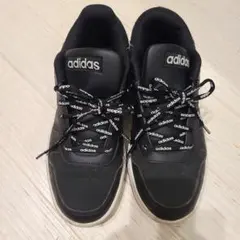 adidas スニーカー ブラック ホワイト メンズのサムネイル