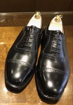 美品 スコッチグレイン F0920 25.5cm セミブローグ メダリオン 黒
