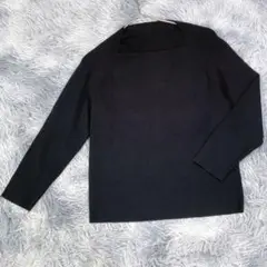 ICHIESTRAWBERRYFIELDS ニット　セーター　ブラック　少し厚手