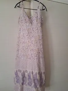 花柄　ワンピース