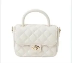 DIANA ダイアナ キルティング 2WAYショルダーバッグ ホワイト