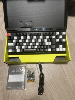 Corsair K70 RGBゲーミングキーボード
