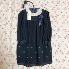 ワンピース　120 ネイビー　新品 の カチューシャ　コサージュ　付き