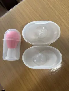 ピジョン　乳頭保護器2つ＆乳頭吸引器　中古