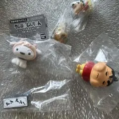 クレヨンしんちゃんのガチャガチャ四つおまとめ売り