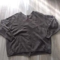 ガリャルダガランテラクーンキーネックニット 長袖