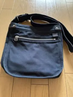 PORTER ショルダーバッグですのサムネイル