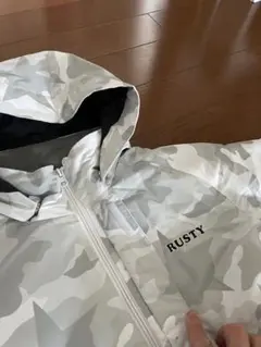 RUSTY 迷彩ジャケットとネイビー スキーウェアセット130〜150㎝