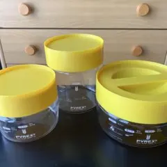 お値下げしました　PYREX IWAKI GLASS 保存容器 3点セットのサムネイル