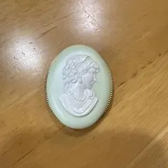 ラデュレ　アイカラー　03のサムネイル