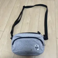 値下げしました‼️チャムス‼️グレーの布製ショルダーバッグ