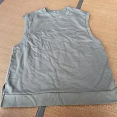 【送料無料】ベスト Mサイズ 薄い緑