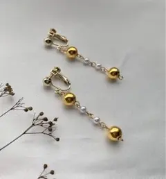 （1）ハンドメイドアクセサリー　ゴールドイヤリング