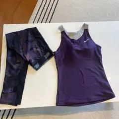 Nike タンクトップとレギンスセット