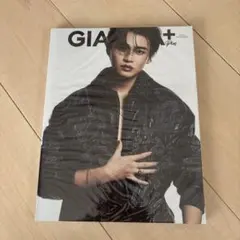 GIANA Plus 雑誌 西垣匠 表紙
