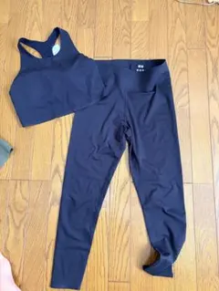 UNIQLO ヨガウェア セットアップ　Lサイズ