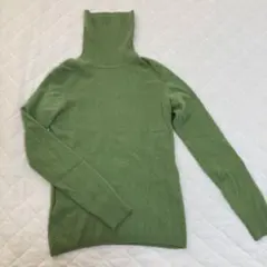 カシミヤ タートルネック