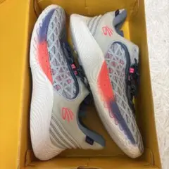 Under Armour Curry Flow 9 バスケットボールシューズのサムネイル