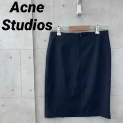 Acne Studios タイトスカート サイズ 32 ネイビーのサムネイル