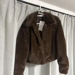 フェイクファートグルボタンショートコート