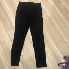 UNIQLO スキニーパンツ　スキニーデニム　Sサイズ