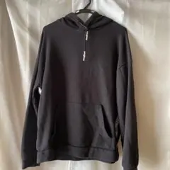 マイプロテイン　黒のフード付きプルオーバーパーカー