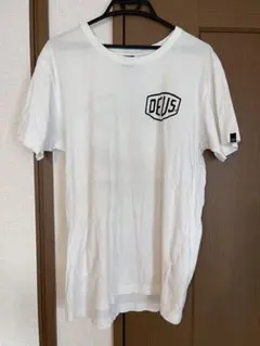 DEUS Tシャツのサムネイル