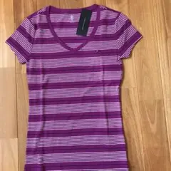 トミーヒルフィガーVネックレディースTシャツ