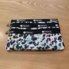 【LeSportsac】レオパード柄　マルチカラー　3ポケットポーチ