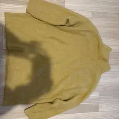 GU タートルネックニット マスタード イエロー