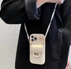 新品 可愛い レディースiPhone15pro スマホケース　カード収納白