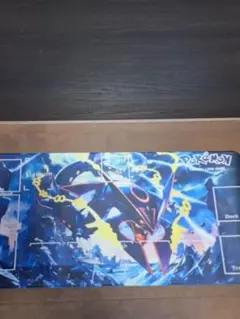 超希少】 ポケモンカード プレイマット メガレックウザ 色違い - メルカリ