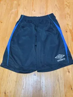 umbro ハーフパンツ 黒・青