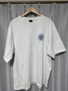 HUF XL ホワイト Tシャツ ロゴ入り