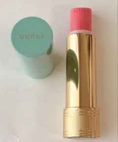 GUCCI コスメ　リップ　口紅　グッチ　バーム　アイ　レーヴル　002のサムネイル
